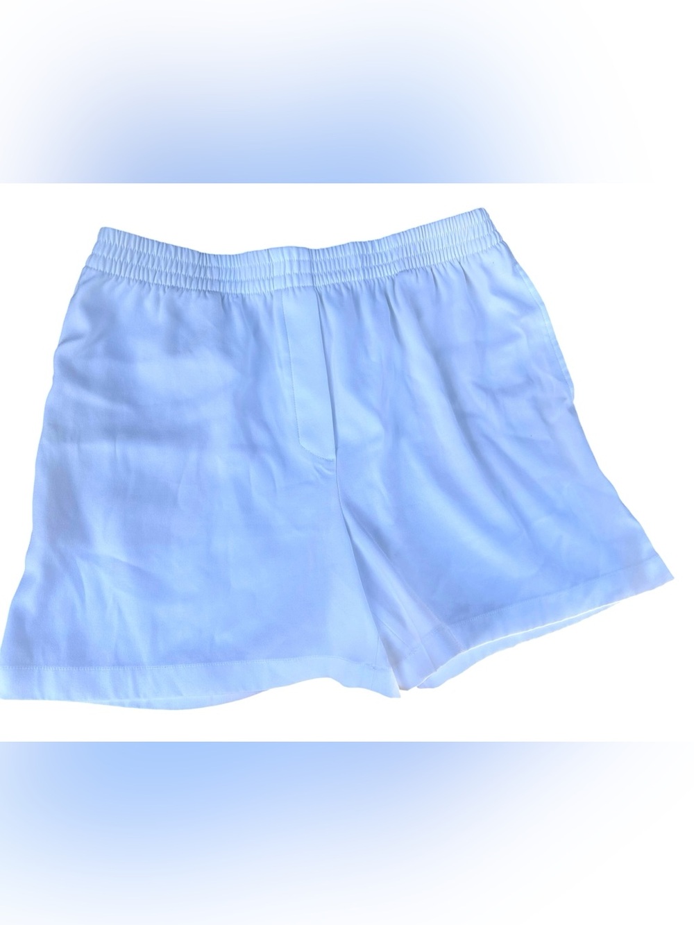 Aritzia Babaton Pull-On Elastic Waist White Shorts EUC